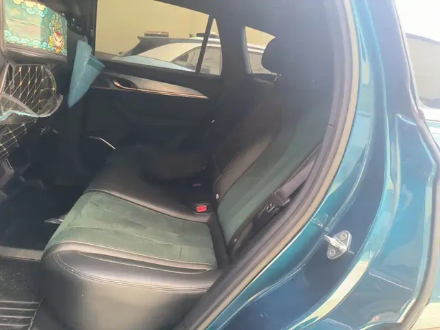 Geely Xingyue L — Фото автомобиля 16