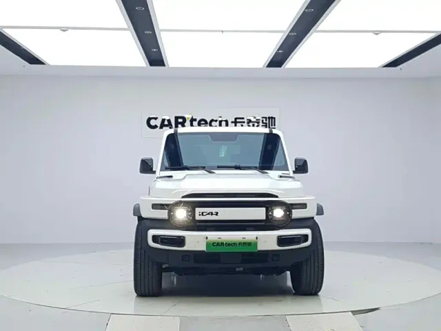 iCAR V23 — Фото автомобиля 8