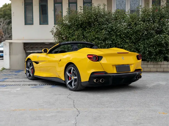 Ferrari Portofino — Фото автомобиля 6