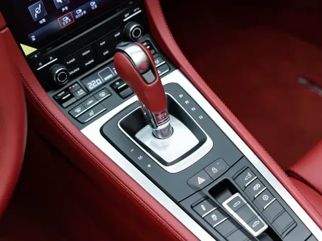 Porsche 718 — Фото автомобиля 13