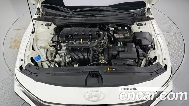 Hyundai Avante CN7 — Фото автомобиля 9