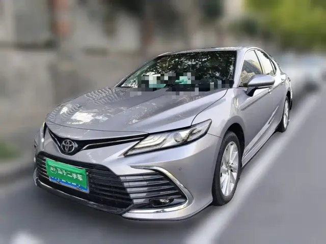 Фотография автомобиля — Toyota Camry