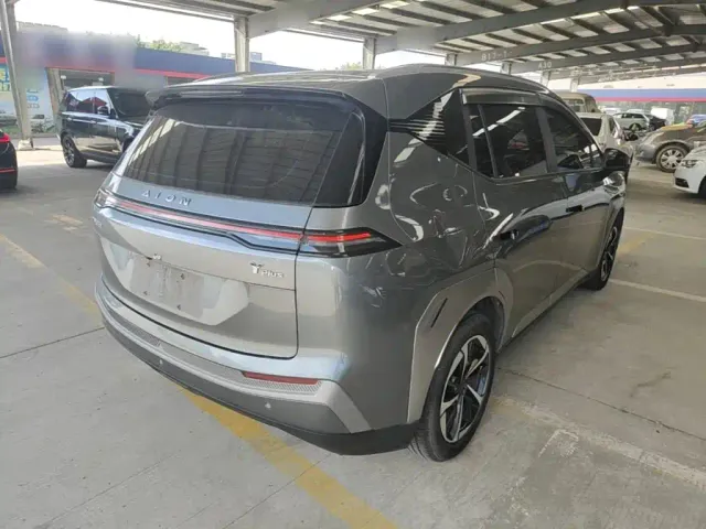 GAC Aion Y — Фото автомобиля 6