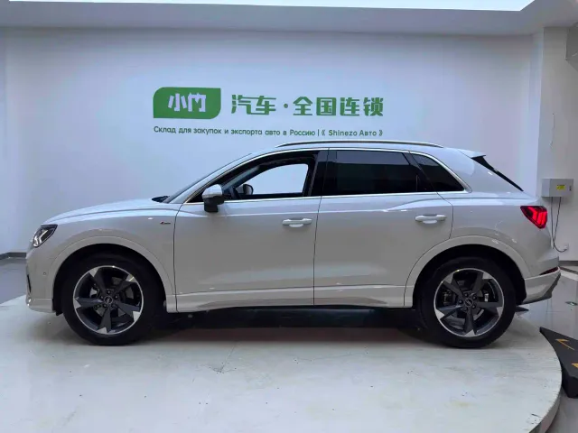 Audi Q3 — Фото автомобиля 14