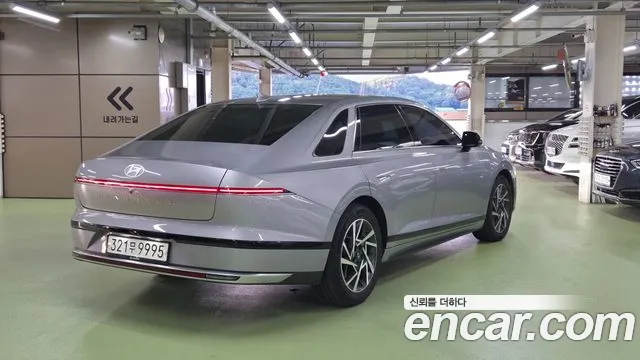 Hyundai Grandeur Grandeur (GN7) 3.5 LPG 2WD (Такси) — Фото автомобиля 5