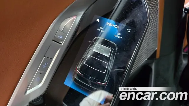 BMW 7-Series 7 серия (G70) 740i xDrive M Sport — Фото автомобиля 16