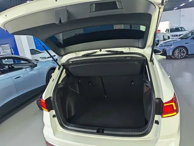 Volkswagen Tharu — Фото автомобиля 18