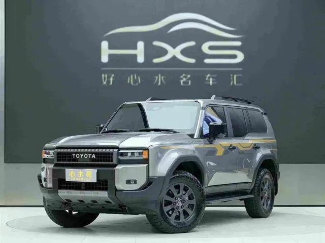 Фотография автомобиля — Toyota Prado