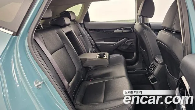 Kia Seltos New — Фото автомобиля 18