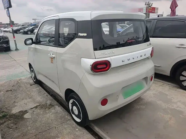 Wuling Hongguang Mini EV — Фото автомобиля 4