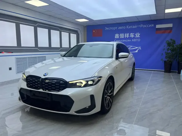 Фотография автомобиля — BMW 3 Series
