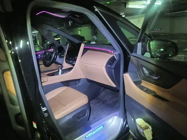 Toyota Vellfire — Фото автомобиля 13