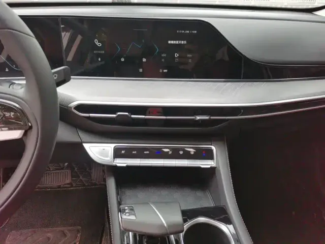 Changan Eado — Фото автомобиля 12