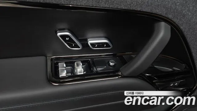 Land Rover Range Rover Sport — Фото автомобиля 28