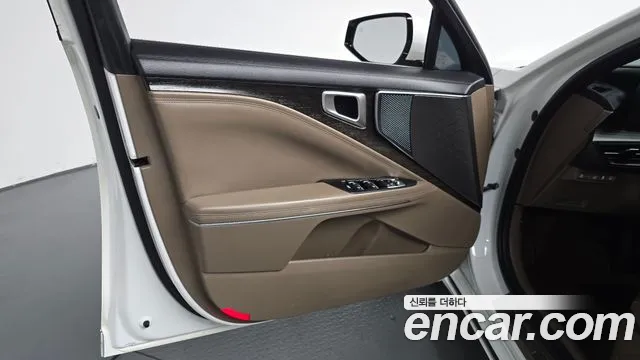 Kia K8 Noblesse — Фото автомобиля 20