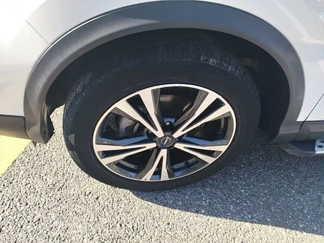 Nissan Qashqai — Фото автомобиля 22