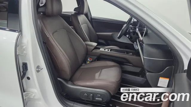 Hyundai Ioniq 6 — Фото автомобиля 17