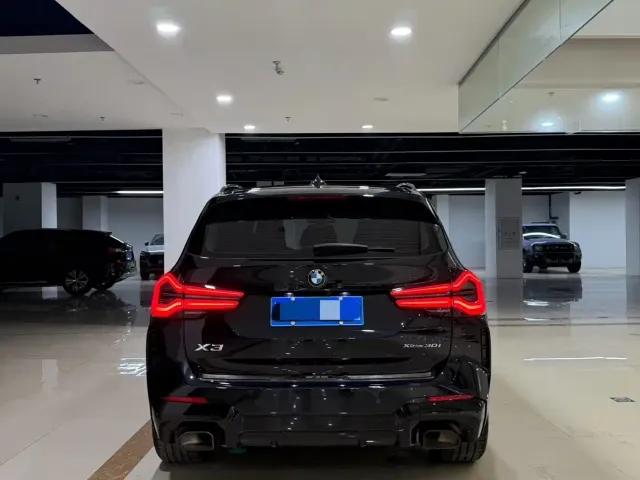 BMW X3 — Фото автомобиля 4