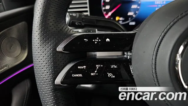Mercedes-Benz GLE-Class — Фото автомобиля 26