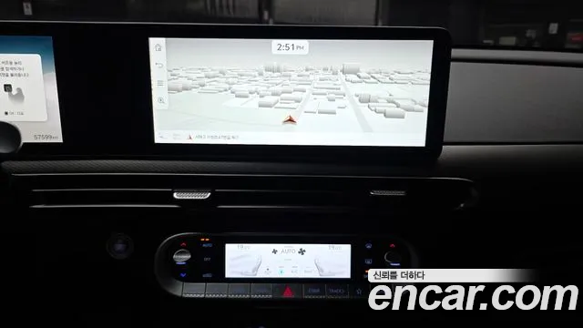 Genesis GV60 — Фото автомобиля 21