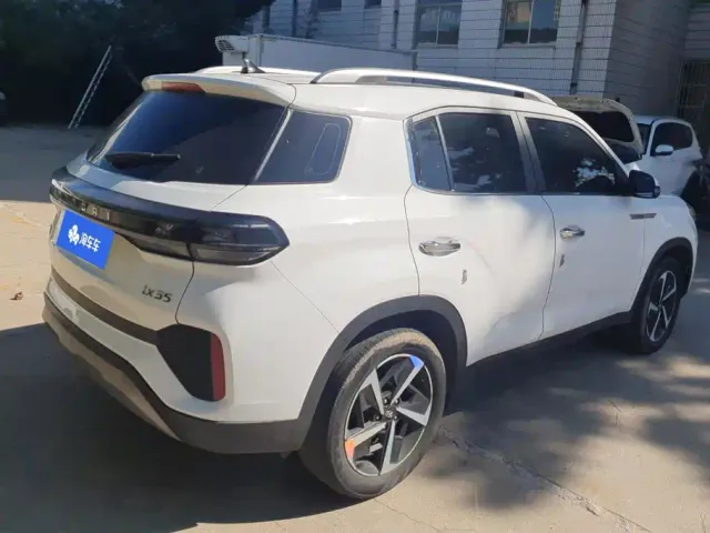 Hyundai ix35 — Фото автомобиля 3