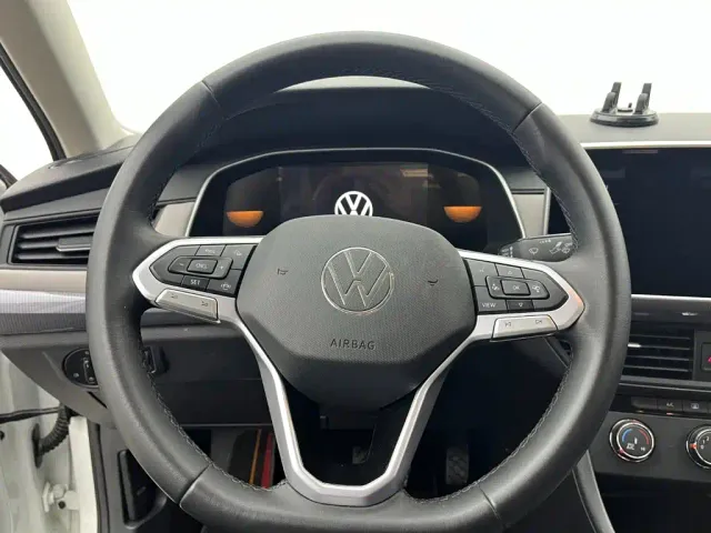 Volkswagen Bora — Фото автомобиля 7