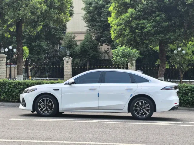 Geely Galaxy A7 — Фото автомобиля 15