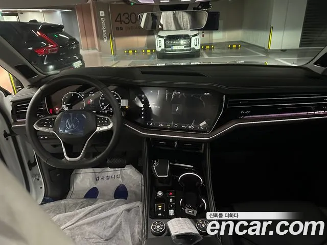 Volkswagen Touareg Touareg 3 поколение 3.0 TDI Prestige — Фото автомобиля 6