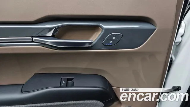 Kia EV9 — Фото автомобиля 25
