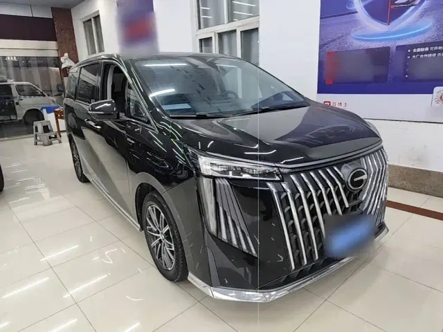 GAC Trumpchi M8 — Фото автомобиля 3