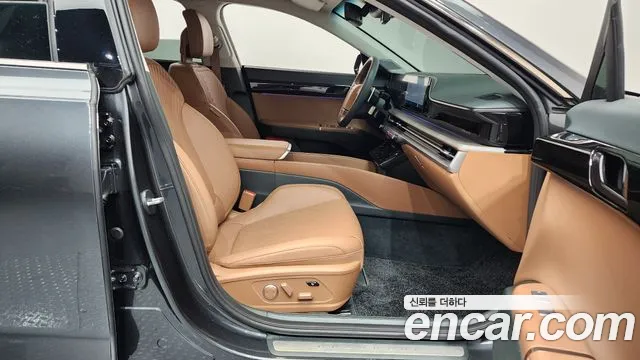 Hyundai Grandeur Grandeur (GN7) 3.5 Бензин 4WD — Фото автомобиля 11