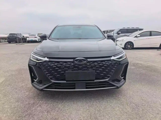 Chery Arrizo 8 — Фото автомобиля 2