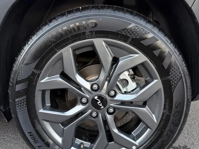 Kia Seltos — Фото автомобиля 21