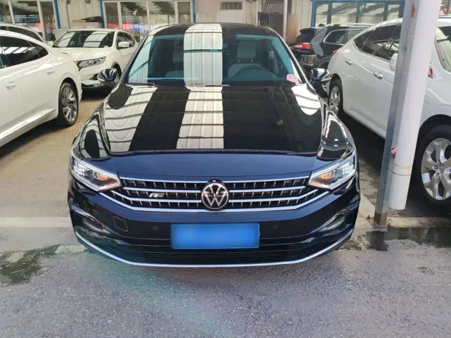 Volkswagen Magotan — Фото автомобиля 2