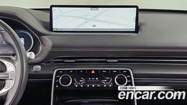 Genesis GV80 — Фото автомобиля 20