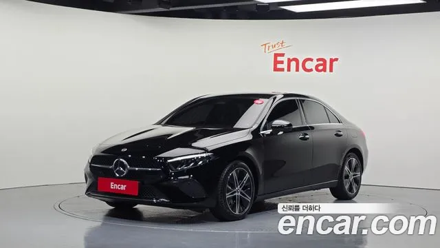 Фотография автомобиля — Mercedes-Benz A-Class W177