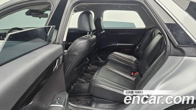 Hyundai Grandeur GN7 — Фото автомобиля 18
