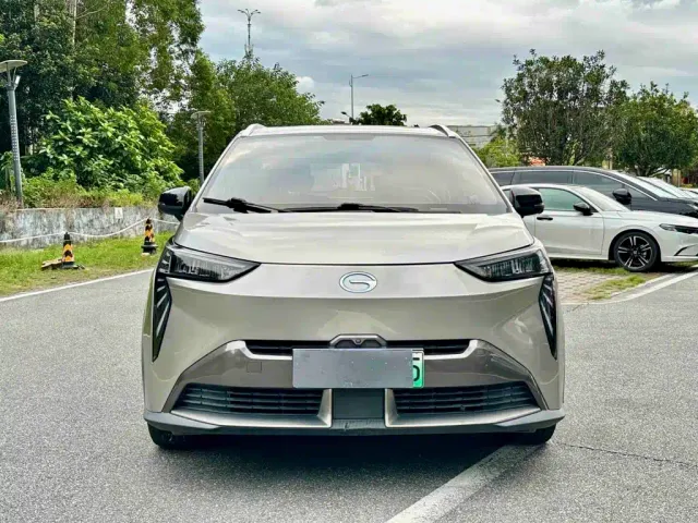 GAC Aion Y — Фото автомобиля 4