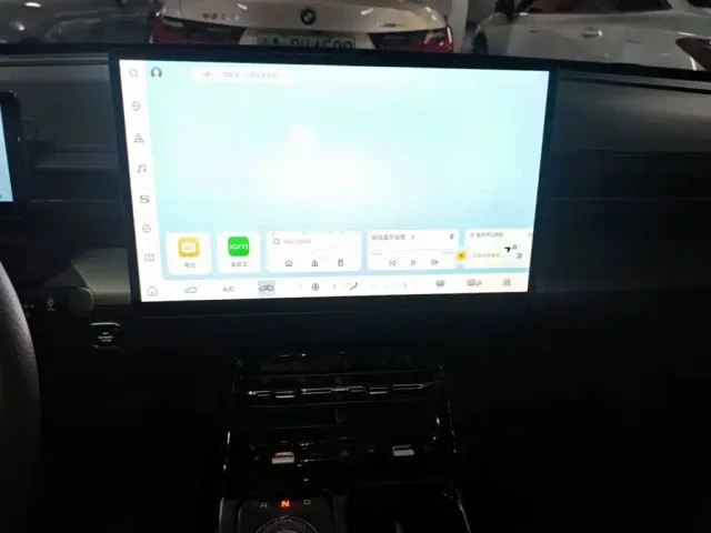 Wuling Starlight — Фото автомобиля 12