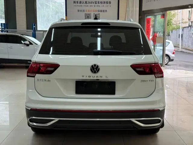 Volkswagen Tiguan L — Фото автомобиля 5