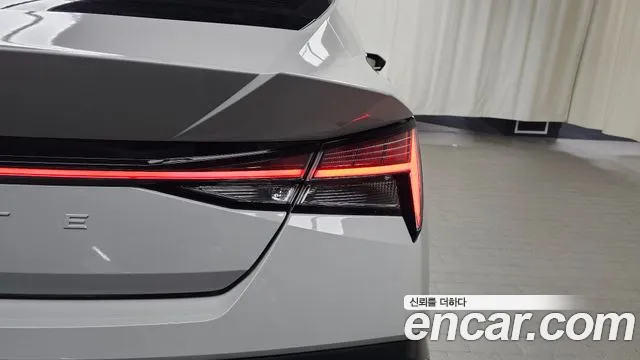 Hyundai AVANTE Новый Avante (CN7) — Фото автомобиля 23
