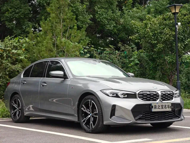BMW 3 Series — Фото автомобиля 4