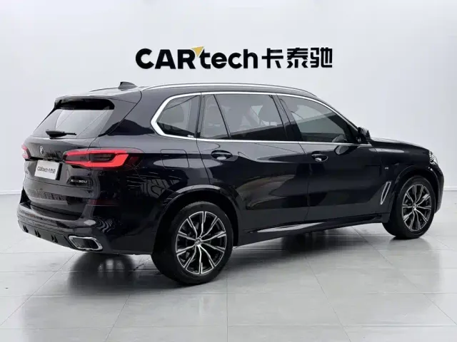 BMW X5 — Фото автомобиля 4