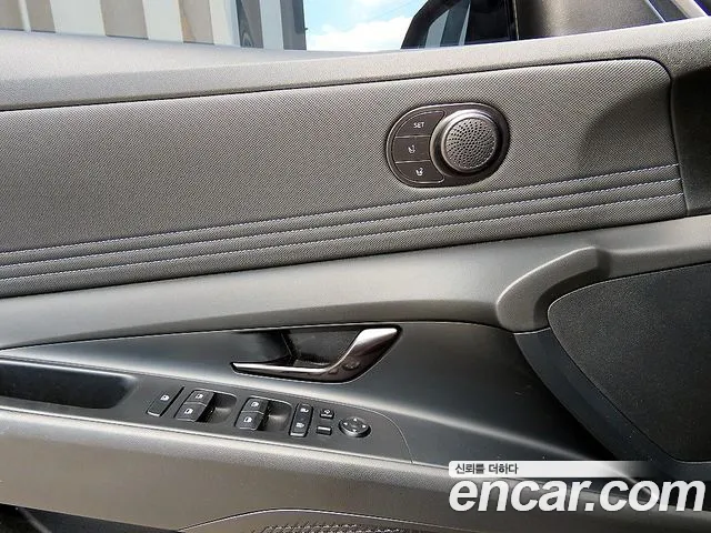 Hyundai AVANTE — Фото автомобиля 11