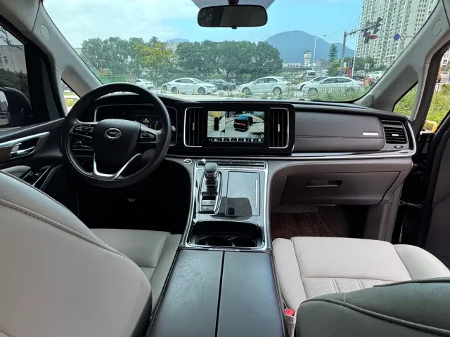GAC Trumpchi M8 — Фото автомобиля 9