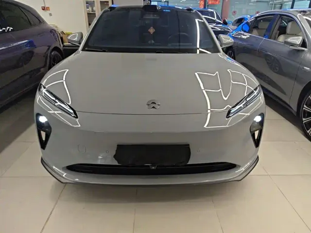 Nio ET5 Touring — Фото автомобиля 2