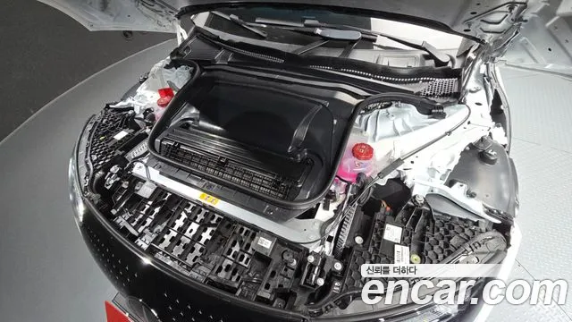 Mercedes-Benz EQE V295 — Фото автомобиля 9