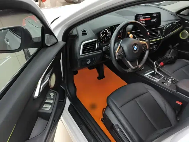 BMW 1 Series — Фото автомобиля 15