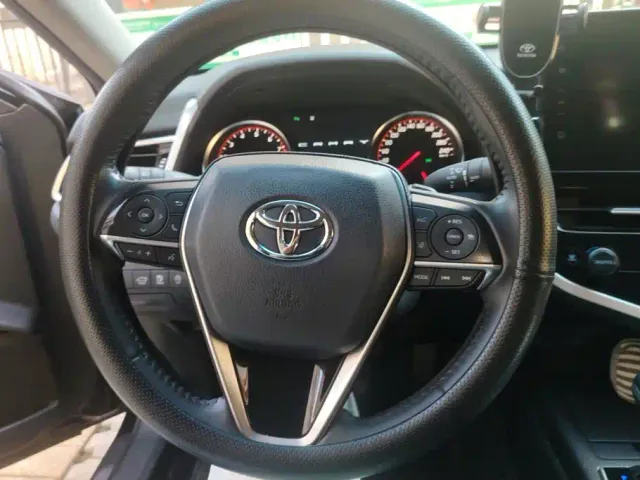 Toyota Camry — Фото автомобиля 15