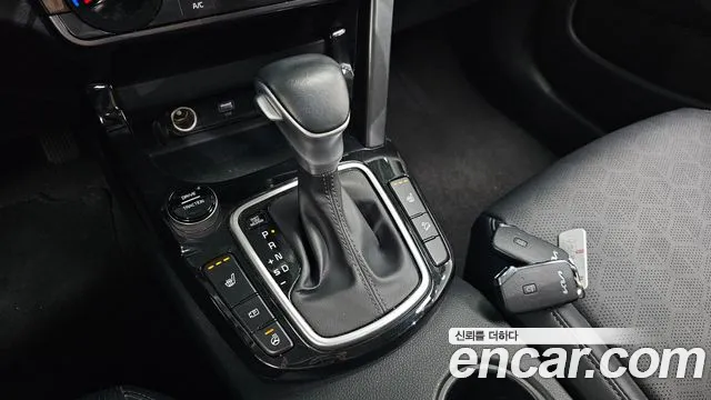 Kia Seltos New — Фото автомобиля 12